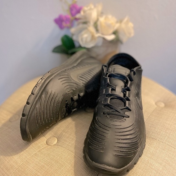 Nike Training Sneakers - Size 8.5 - Picture 12 of 12